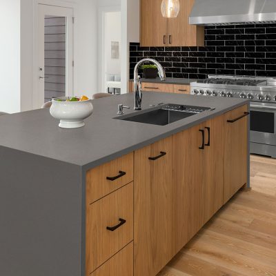 macabo-gray-quartz-roomscene-a